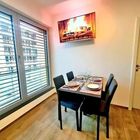 Luxury One Bedroom With Free Parking Apartment Luxembourg