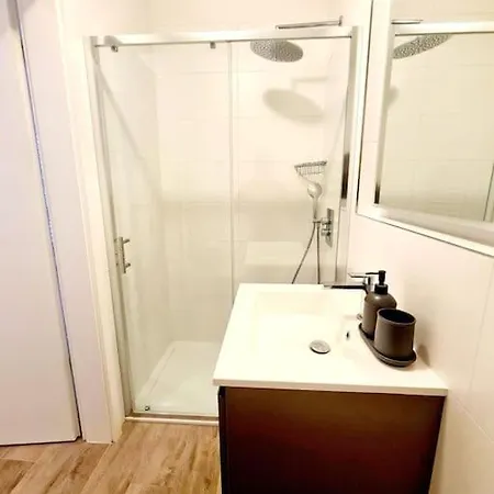 Apartment Luxury One Bedroom With Free Parking Luxembourg